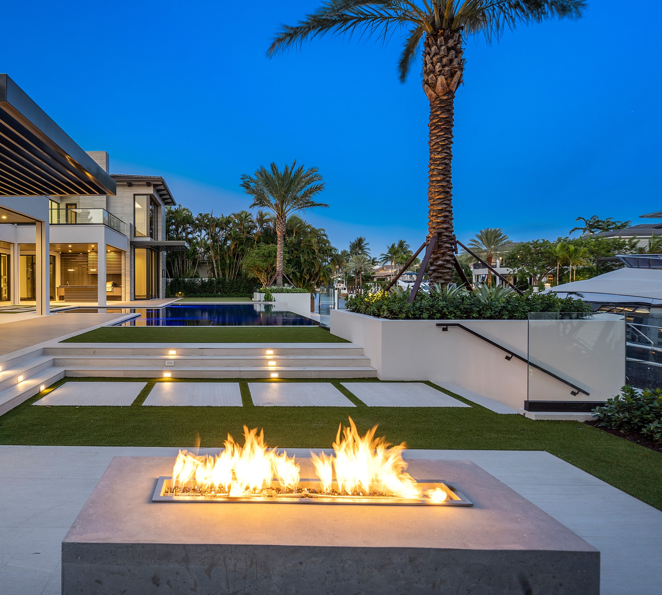 Outdoor living imagery from Tropical Flames’ website